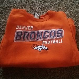Broncos sweatshirt